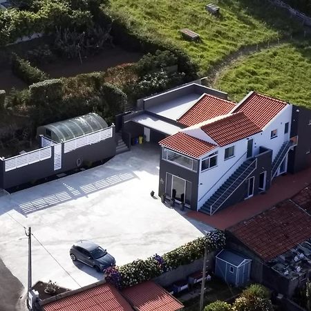 Paradise Apartments III Santa Cruz das Flores Εξωτερικό φωτογραφία